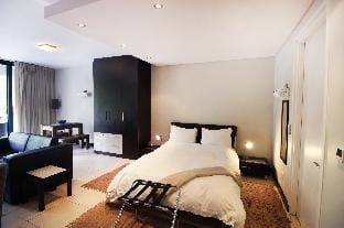 Cosy Studio in Camps Bay Apartment in Camps Bay