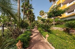 CALANOVA - Magnificent apartment with shared pool and free WiFi Apartment in Mijas