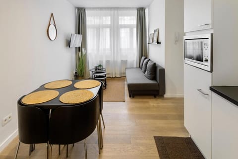 R73 Apartments by Domani Hotels Apartment hotel in Antwerp