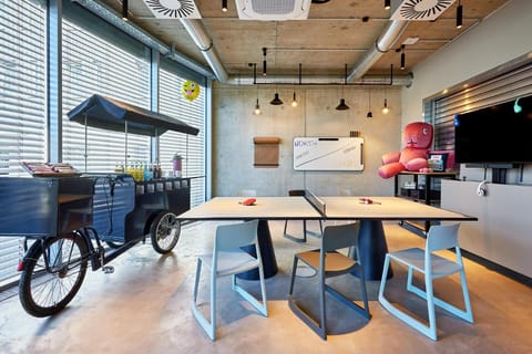 Moxy Karlsruhe Hotel in Karlsruhe