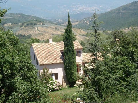 Scenic villa in Tanneron with pool Villa in Mandelieu-La Napoule