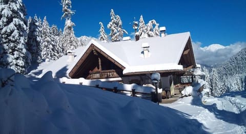 Chalet in Stubaital by Ski Slope  Sauna Vacation rental in Neustift im Stubaital