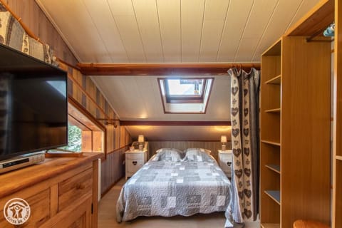 Gîte Annecy 07 - Au Royaume des Marmottes - Appt 07 Hotel in Doussard