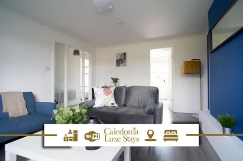 2 BDR Flat By Caledonia Luxe Stays Short Lets & Serviced Accommodation Glasgow Apartment in Glasgow