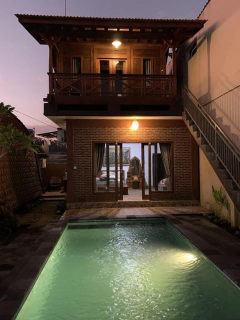 Kubu D' Rusty Villa in Kerambitan