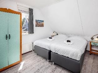 Villa in Aquadelta with Child-Friendly Features Villa in Bruinisse