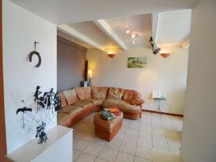 Modern Farmhouse in Chassepierre with Terrace Vacation rental in Wallonia, Belgium