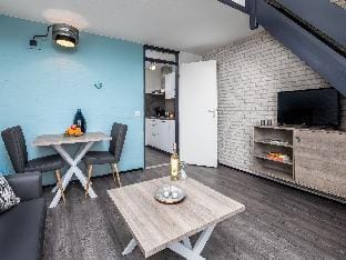 Renovated Apartment by Lake Grevelingen Apartment in Bruinisse