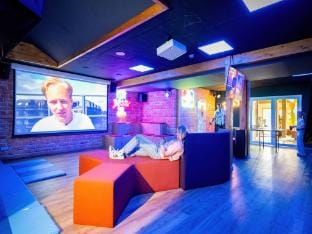 Vibrant villa near the river Moselle Villa in Ediger-Eller