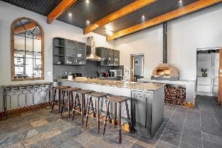 Avemore Manor House with Backup power Vacation rental in Stellenbosch