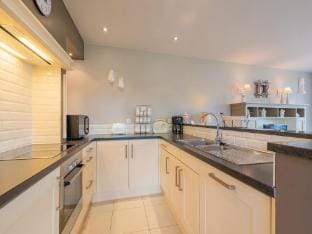 Inviting holiday home in Nieuwpoort with garden Vacation rental in Middelkerke