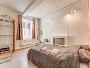 Cosy holiday home in Hastiere with a terrace Vacation rental in Wallonia, Belgium