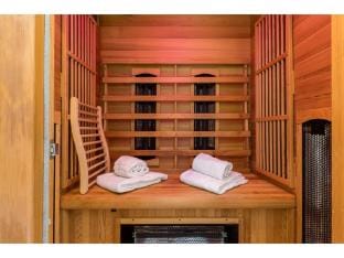 Holiday Home in Biggekerke with Infrared Sauna Vacation rental in Koudekerke