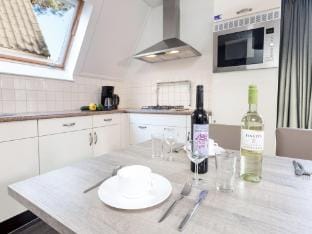 Bungalow near Breda  De Biesbosch Park Vacation rental in Oosterhout