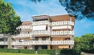 Studio in a village with 3 swimming pools, tennis courts, bar and play area Apartment in Bibione