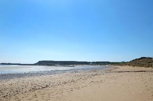 Sea View - 1 Bed Suite - Ocean Breeze - Port Eynon Apartment in Wales