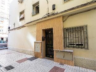Pasaje Dolores Cerezo 2 bed Apartment in Malaga