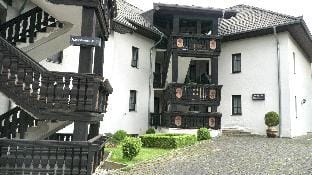 In & Out Boardinghaus Apartment in Wallonia, Belgium