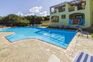 Charming Sea  Villas Villa sleeps 4 persons in  Child Apartment in Sardinia
