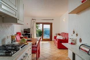 Casa Helen by Wonderful Italy Apartment in Pittulongu