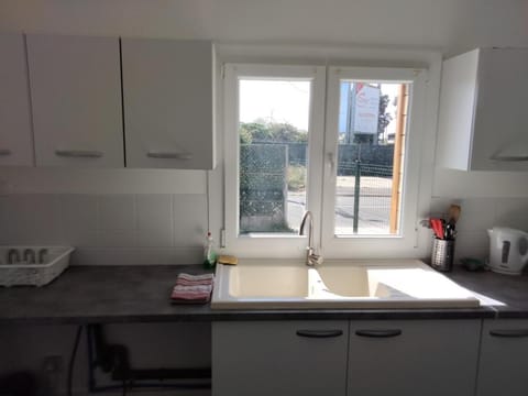 Hébergements le Camp d'Auneau - Auneaululu Vacation rental in Île-de-France