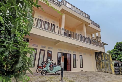 Holistic Stay Nusa dua Hotel in Kuta Selatan