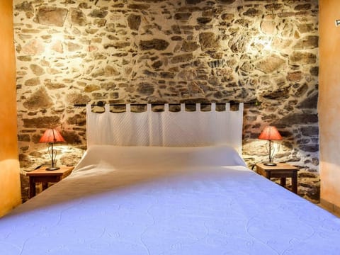 Holiday Home Saint-Beauzire near Pauillac Castle Vacation rental in Auvergne-Rhône-Alpes