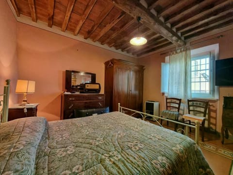 Apartment in Orbicciano with pool Vacation rental in Lucca