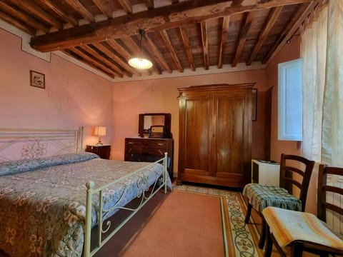 Apartment in Orbicciano with pool Vacation rental in Lucca