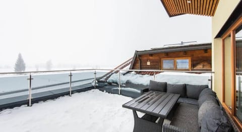 Chalet in Stuhlfelden near Ski Slopes Apartment in Salzburgerland