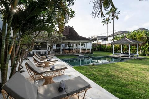 Isaiya Boutique Hotel (Room Enam) Villa in North Kuta