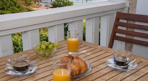 Apartments Maslina Apartment in Novalja