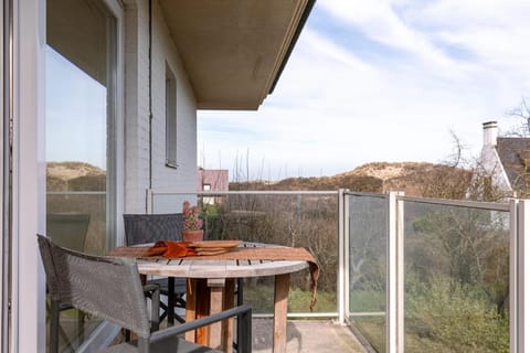 Superb apartment in the dunes of Oostduinkerke Apartment in Koksijde