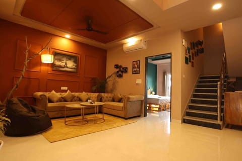 Orchid Villa, By Make A Wish Villa in Jaipur