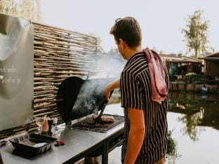 Geel Chalet in Netevallei Vacation rental in Flanders