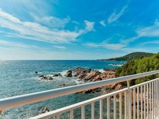 Beautiful holiday home with terrace Vacation rental in Corsica