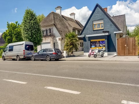 Peaceful Getaway with Spa Vacation rental in Flanders