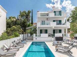 Apartment in Slatine near the Sea beach Apartment in Šibenik-Knin County, Croatia