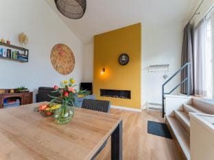 Holiday home in Kaatsheuvel with hot tub Vacation rental in South Holland (province)