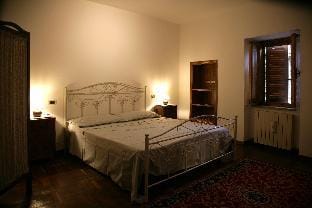MAISON VANNINA  alloggio in un borgo del 1400 Vacation rental in Umbria
