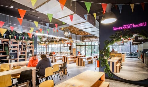 JOST Hôtel Le Havre Centre Gare Hotel in Le Havre