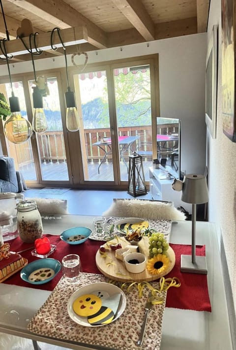 Bed & Breakfast in car-free Wengen - Hop in Nest BnB Bed and Breakfast in Lauterbrunnen