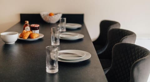 Henley town centre with parking - From £110 Per Night Apartment in Henley-on-Thames