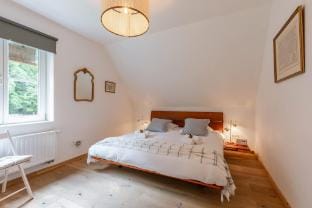 Two guest-rooms in stylish villa - free bikes Apartment in Bruges