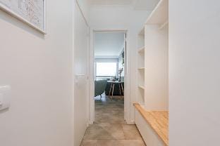 Modern studio with seaview and parking Apartment in Bruges