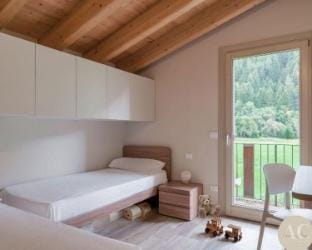 Olga's Chalet in Vione Apartment in Province of Brescia