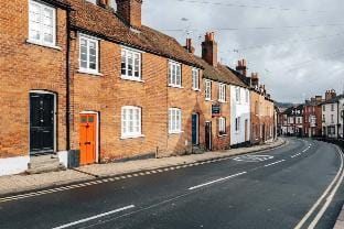 Chalk House - Pet friendly - From £125 Per Night Apartment in Henley-on-Thames