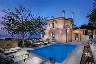 Seaview Villa Sofia  ' Top destination ' Apartment in Kissamos