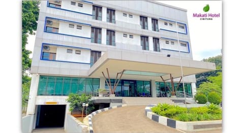 Makati Hotel Cibitung Hotel in North Kuta