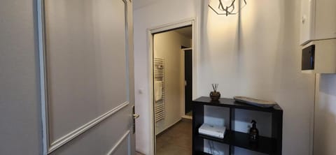 Le Bellecroix Apartment in Metz